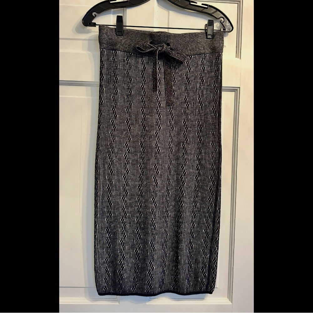 MinkPink Knit Midi Skirt – Size S